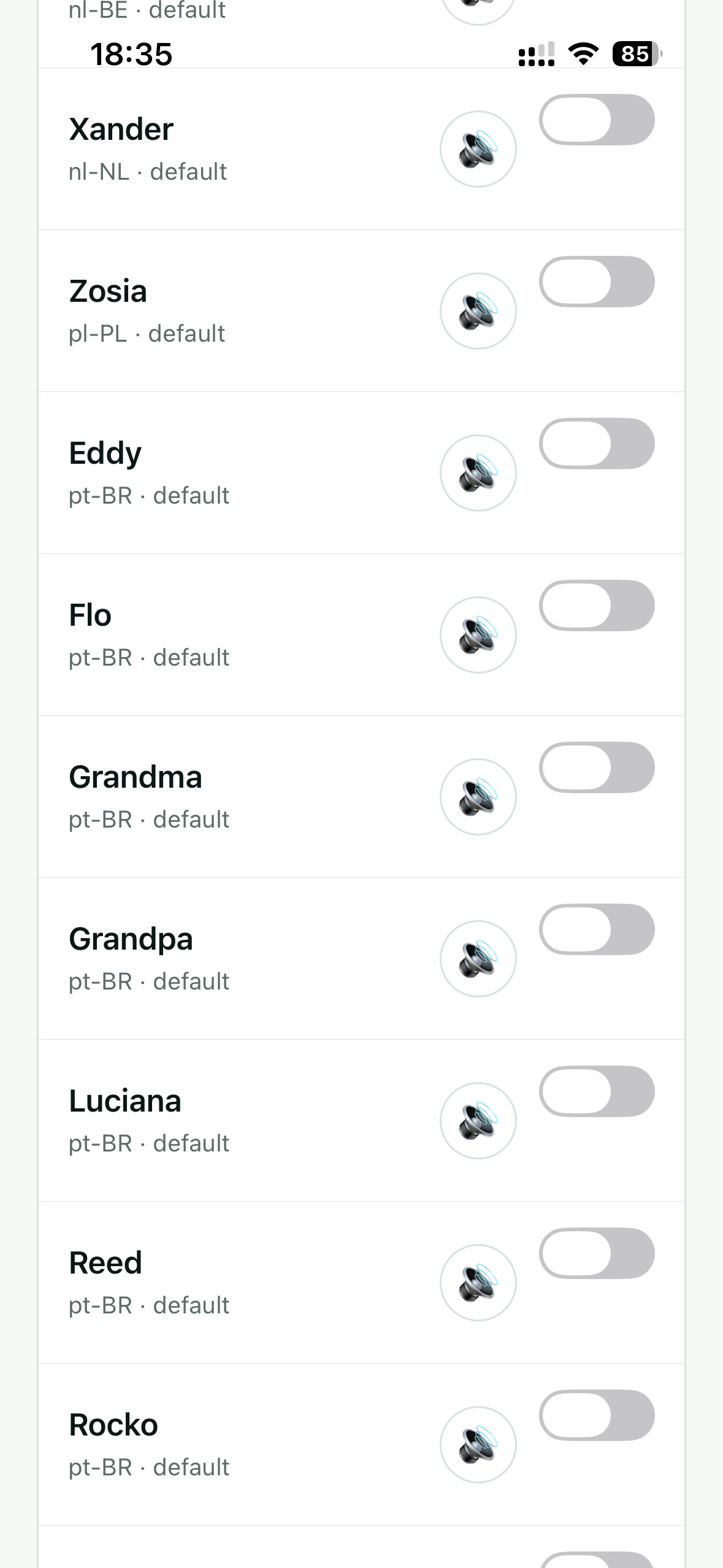 Original Subra AI Speaking voice screen showing installed device voice options, screenshot 17